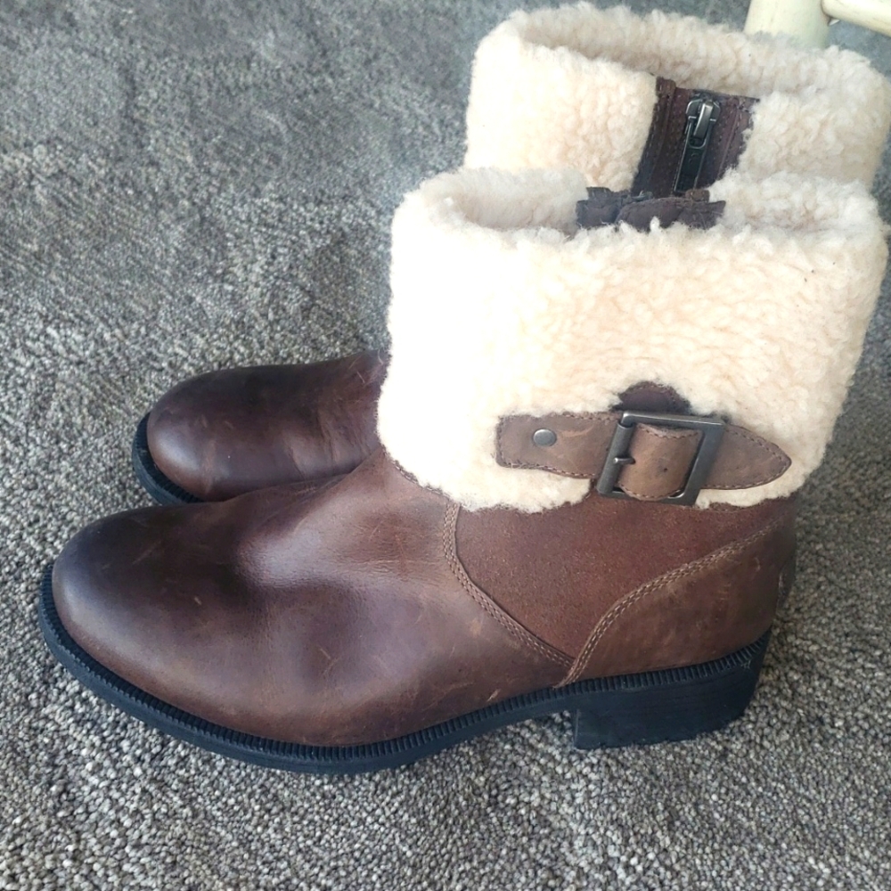 UGG Elings boot
